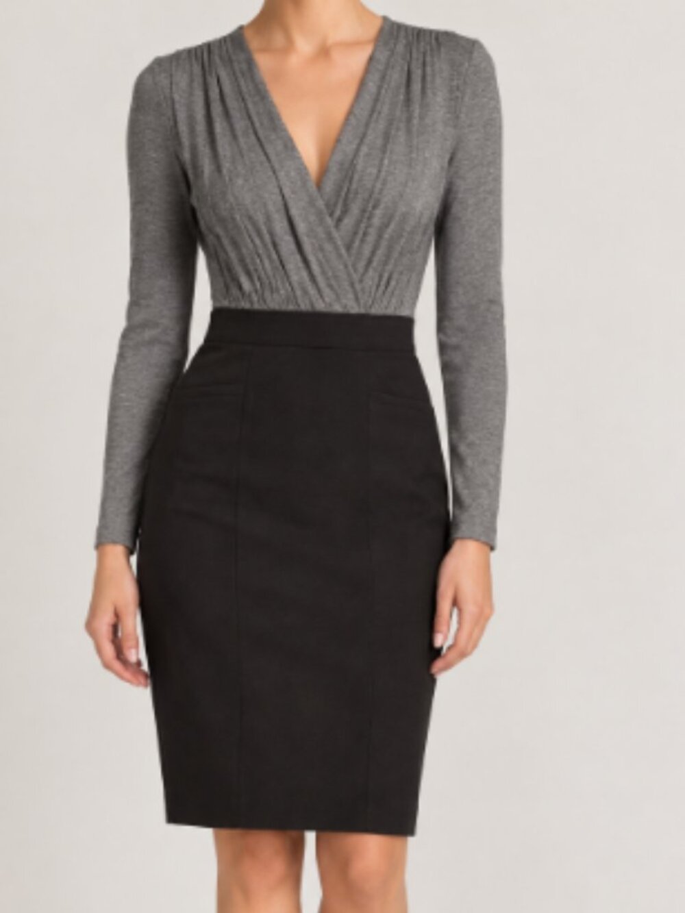 Max & Cleosz 4 Gray Open-Front Knit Top